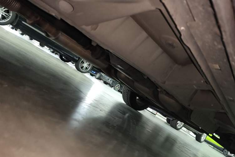 Used Cadillac XT6 2020 28T Six-Seater Four-Wheel-Drive Luxury Sport Vehicle Chassis Front Left