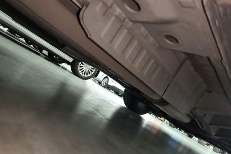 Used Cadillac XT6 2020 28T Six-Seater Four-Wheel-Drive Luxury Sport Vehicle Chassis Rear Right