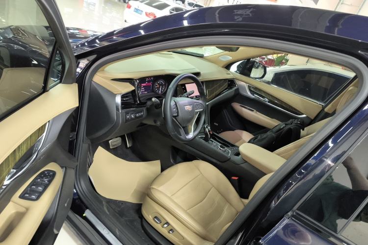 Used Cadillac XT6 2020 Revised Version 28T 6-Seater Four-Wheel Drive Platinum Sport Edition Driver Seat