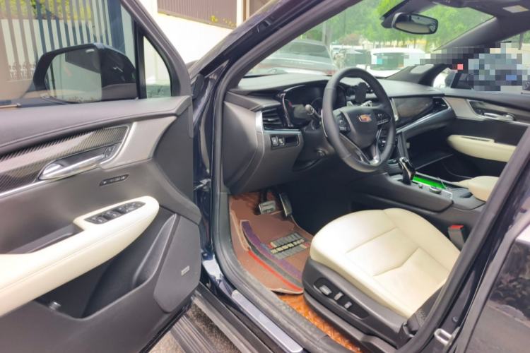 Used Cadillac XT6 2020 Revised Version 28T Six-Seater Four-Wheel Drive Leading Sporty Edition Driver Seat