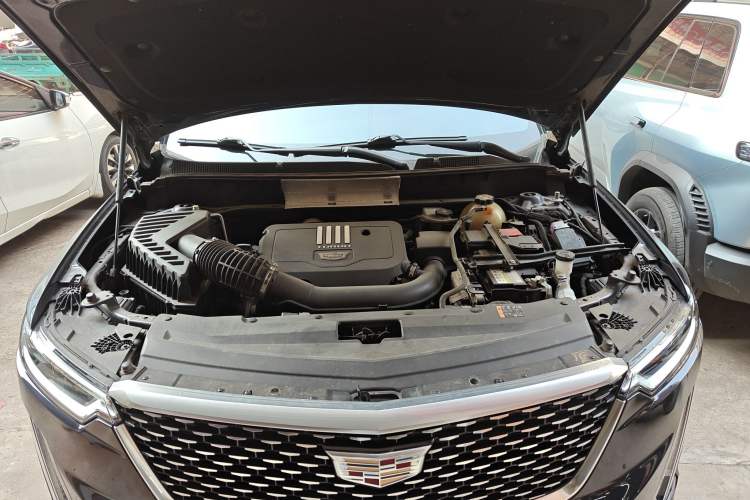 Used Cadillac XT6 2020 28T 7-Seater Four-Wheel-Drive Luxury Version with Premium Sound System Engine Bay