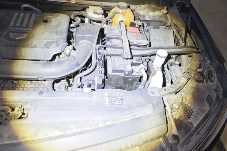 Used Cadillac XT6 2020 28T Six-Seater All-Wheel-Drive Fashion Edition Engine Bay Left
