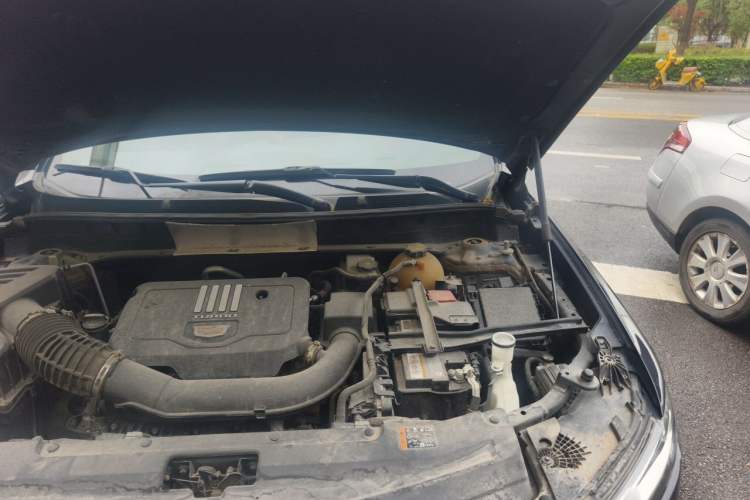 Used Cadillac XT6 2020 28T Six-Seater All-Wheel-Drive Fashion Edition Engine Bay Left