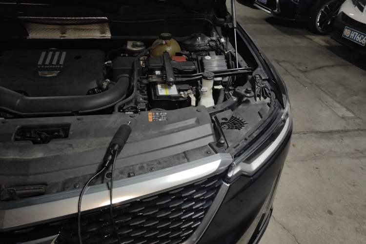 Used Cadillac XT6 2020 28T Six-Seater Luxury Version Engine Bay Left