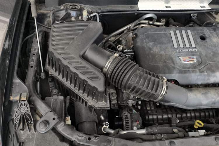 Used Cadillac XT6 2020 28T Six-Seater Luxury Version Engine Bay Right