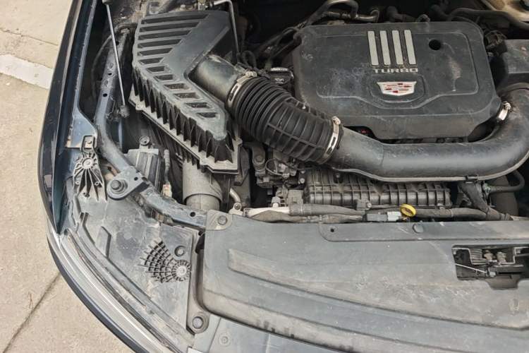 Used Cadillac XT6 2020 28T Six-Seater Four-Wheel-Drive Luxury Version Engine Bay Right