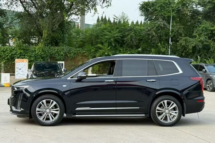 Used Cadillac XT6 2020 28T Six-Seater Four-Wheel-Drive Luxury Version Exterior 2