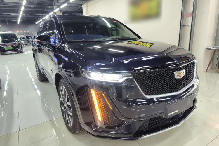 Used Cadillac XT6 2020 Revised Version 28T 6-Seater Four-Wheel Drive Platinum Sport Edition Front Right 45 Deg