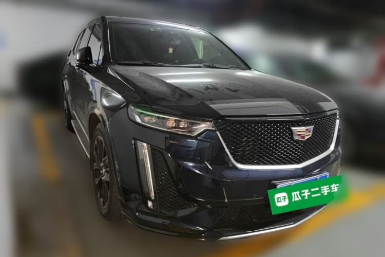 Used Cadillac XT6 2020 28T Six-Seater Luxury Sporty Enjoy-the-Comfort Safety Edition Front Right 45 Deg
