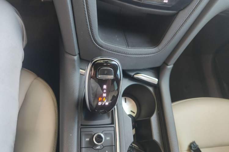 Used Cadillac XT6 2020 28T Seven-Seater Luxury Version Gear Lever
