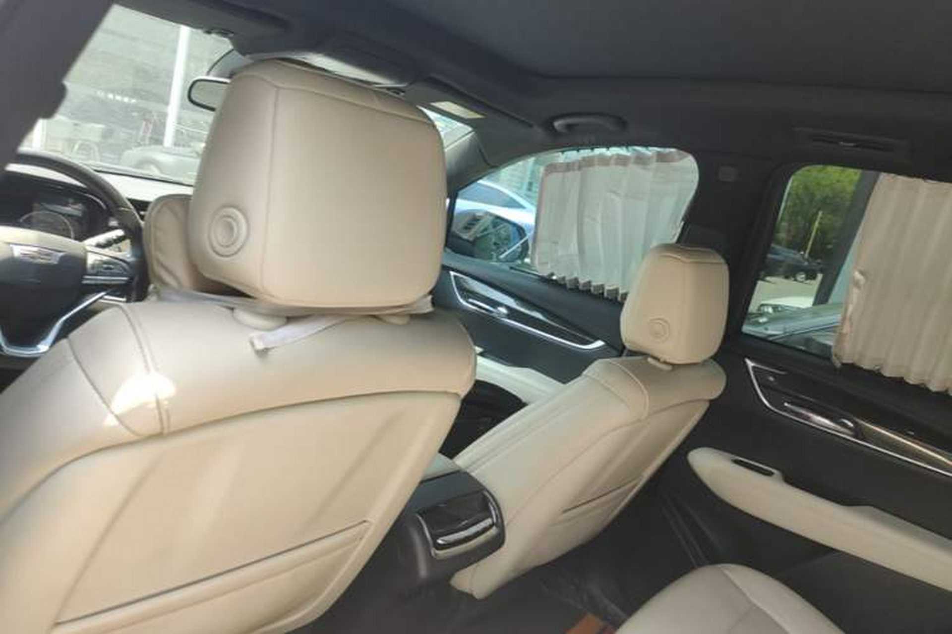 Used Cadillac XT6 2020 28T Seven-Seater Luxury Version Headliner