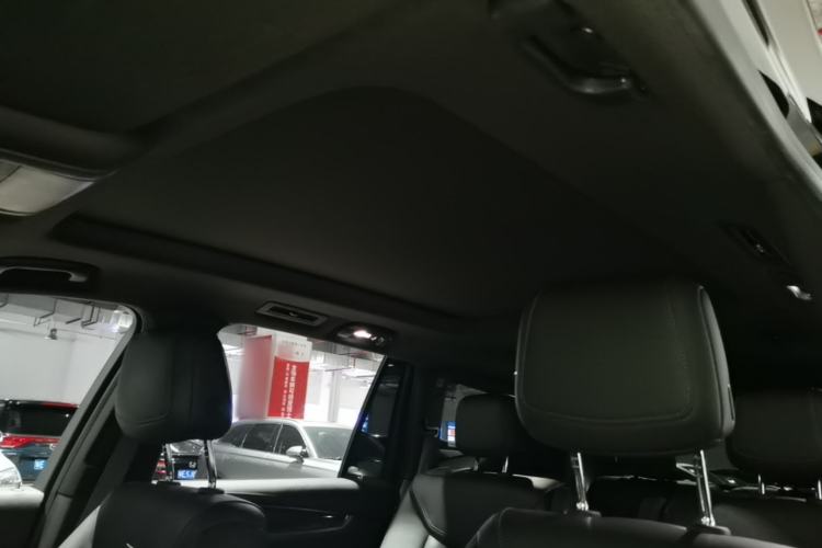 Used Cadillac XT6 2020 28T Six-Seater Luxury Version Headliner