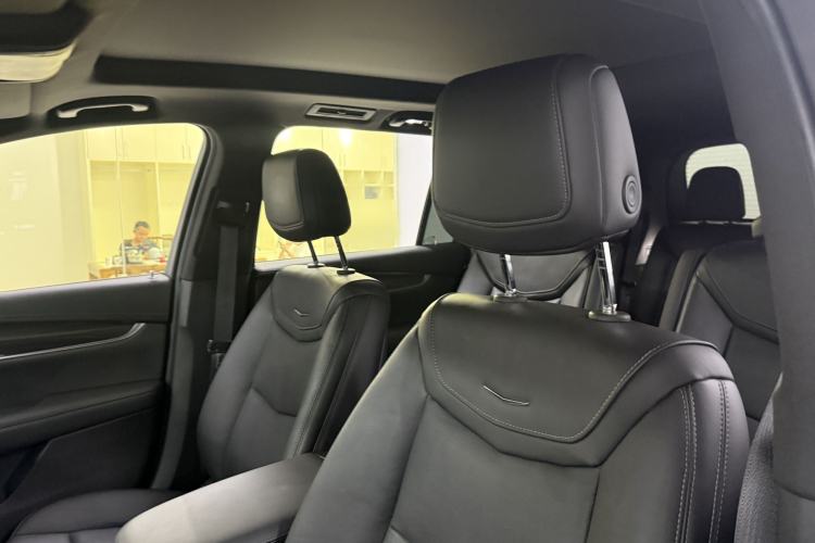 Used Cadillac XT6 2020 28T Six-Seater Luxury Version Interior 4