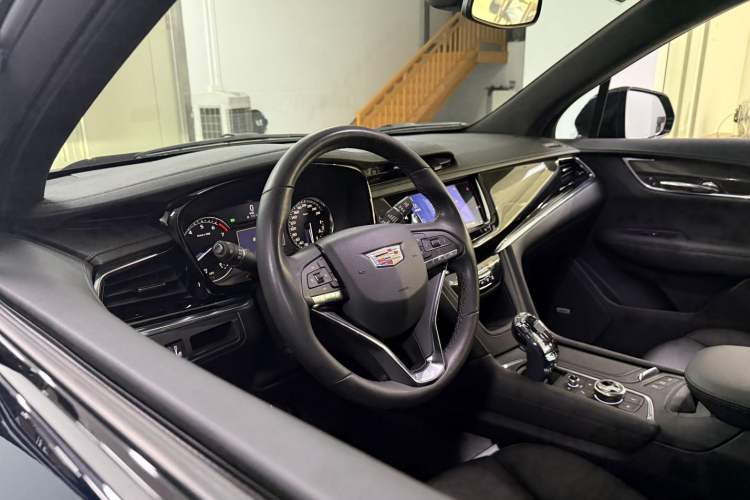Used Cadillac XT6 2020 28T Six-Seater Luxury Version Interior 5