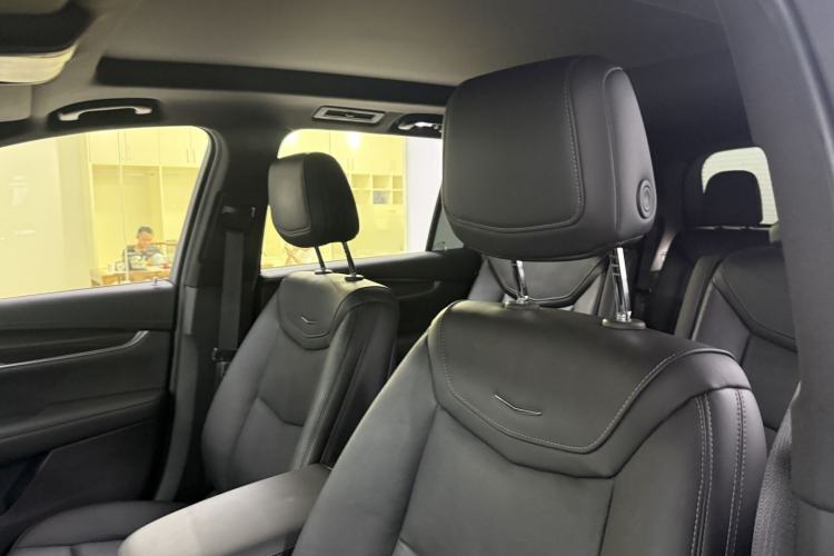 Used Cadillac XT6 2020 28T Six-Seater Luxury Version Interior 8