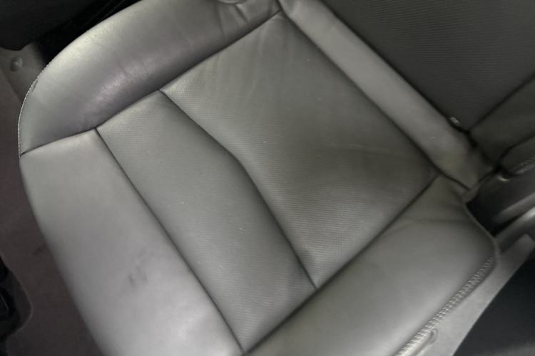 Used Cadillac XT6 2020 28T Six-Seater Luxury Version Interior 9