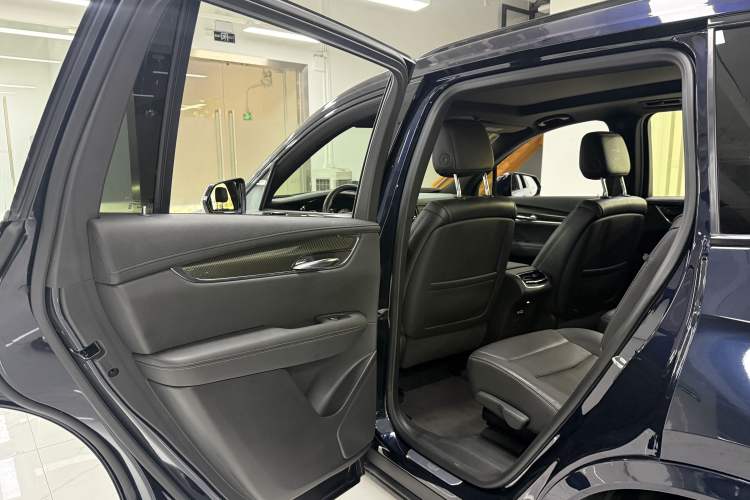 Used Cadillac XT6 2020 28T Six-Seater Luxury Version Interior 9