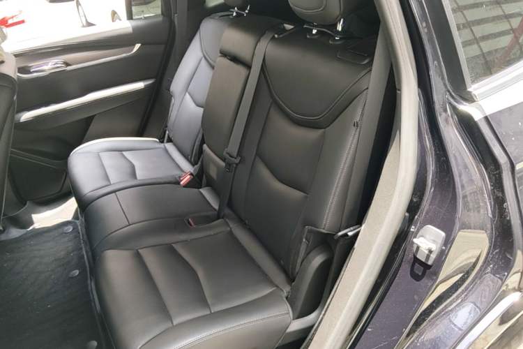 Used Cadillac XT6 2020 28T Seven-Seater Fashion Edition Left Rear Seat
