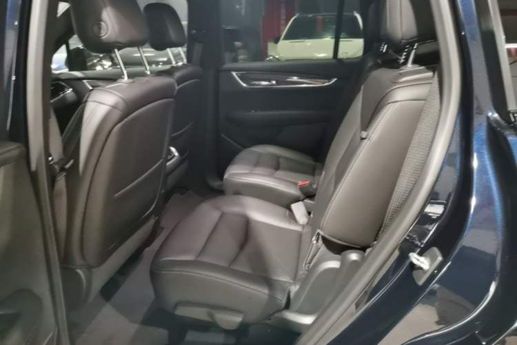 Used Cadillac XT6 2020 28T Six-Seater Luxury Version Left Rear Seat