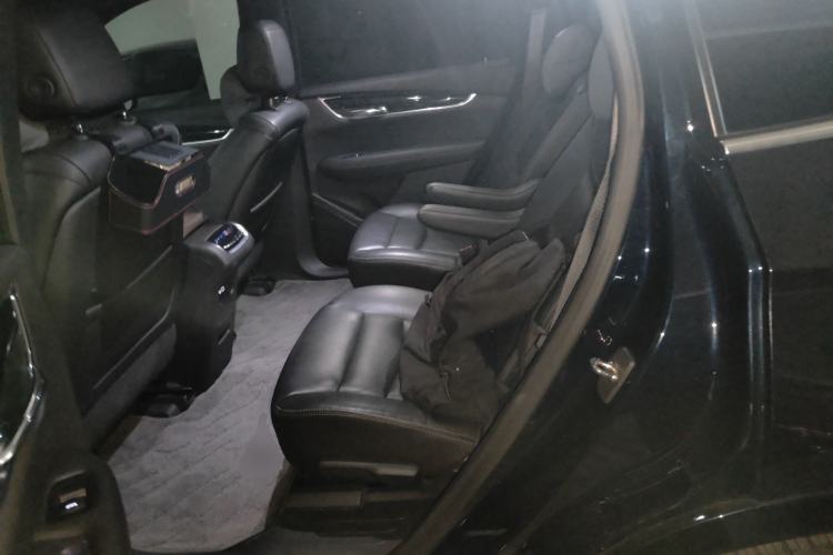 Used Cadillac XT6 2020 28T Six-Seater Luxury Version Left Rear Seat