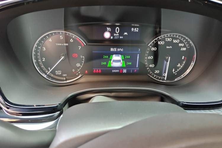 Used Cadillac XT6 2020 28T 7-Seater Four-Wheel-Drive Luxury Version with Premium Sound System Odometer Close Up