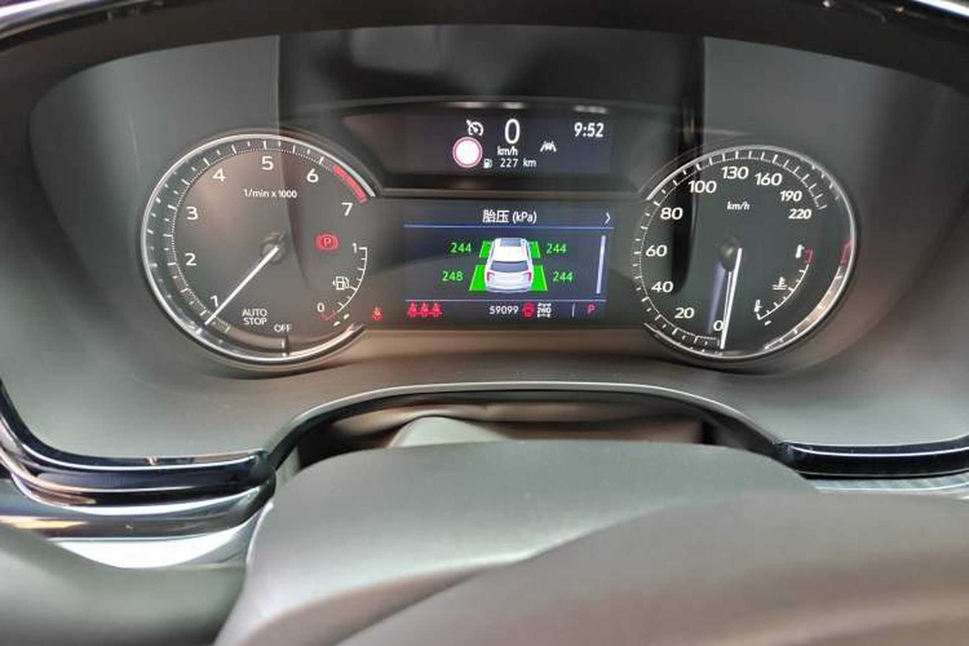 Used Cadillac XT6 2020 28T 7-Seater Four-Wheel-Drive Luxury Version with Premium Sound System Odometer Close Up