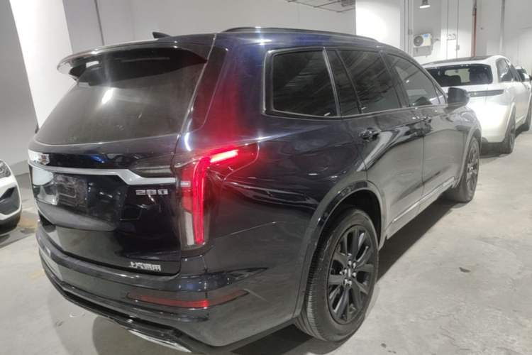 Used Cadillac XT6 2020 28T Six-Seater Luxury Version Rear Right 45 Deg