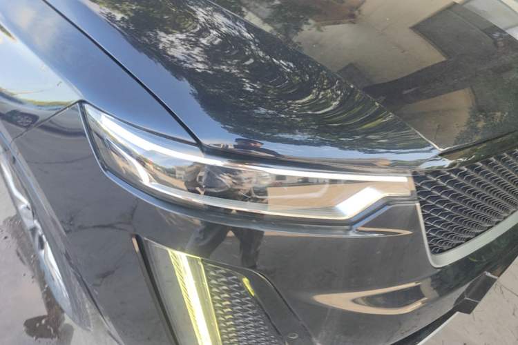 Used Cadillac XT6 2020 28T Seven-Seater Luxury Version Right Front Headlight