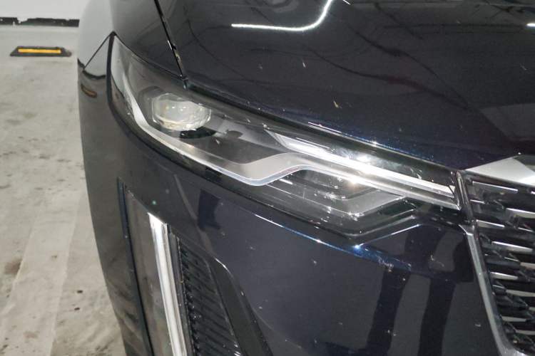 Used Cadillac XT6 2020 28T Six-Seater All-Wheel-Drive Fashion Edition Right Front Headlight
