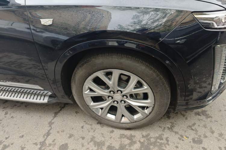 Used Cadillac XT6 2020 28T Six-Seater Luxury Sporty Enjoy-the-Comfort Safety Edition Right Front Wheel Hub