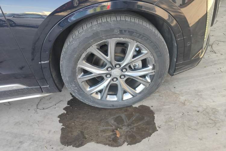 Used Cadillac XT6 2020 28T Seven-Seater Luxury Version Right Front Wheel Hub