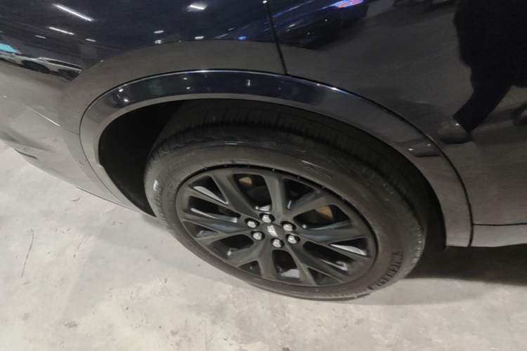 Used Cadillac XT6 2020 28T Six-Seater Luxury Version Right Rear Wheel Hub