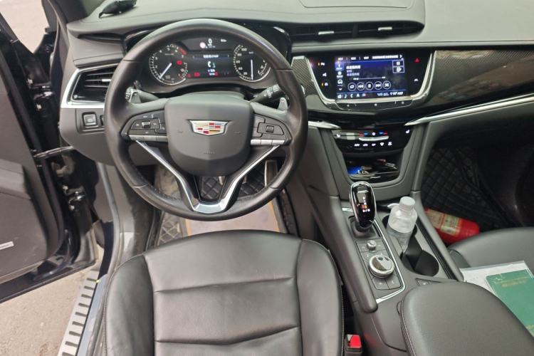 Used Cadillac XT6 2020 28T Six-Seater Luxury Sporty Enjoy-the-Comfort Safety Edition Steering Wheel