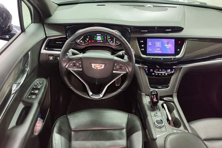 Used Cadillac XT6 2020 28T Six-Seater Four-Wheel-Drive Luxury Sport Vehicle Steering Wheel