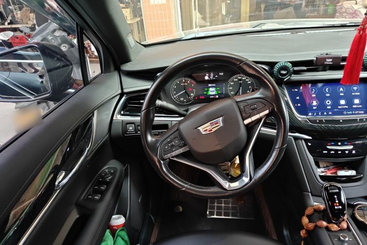 Used Cadillac XT6 2020 28T 7-Seater Four-Wheel-Drive Luxury Version with Premium Sound System Steering Wheel