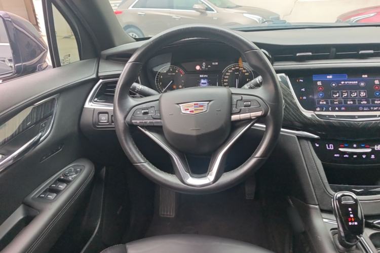 Used Cadillac XT6 2020 28T Six-Seater Four-Wheel-Drive Luxury Version Steering Wheel