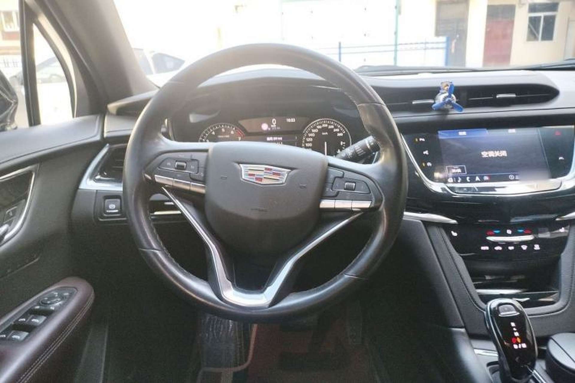Used Cadillac XT6 2020 Revised Version 28T Six-Seater Luxury Edition Steering Wheel