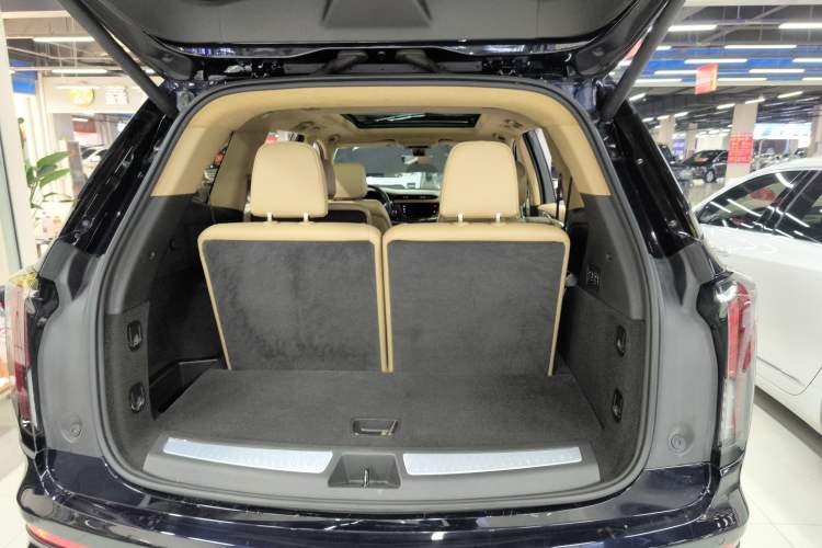 Used Cadillac XT6 2020 Revised Version 28T 6-Seater Four-Wheel Drive Platinum Sport Edition Trunk