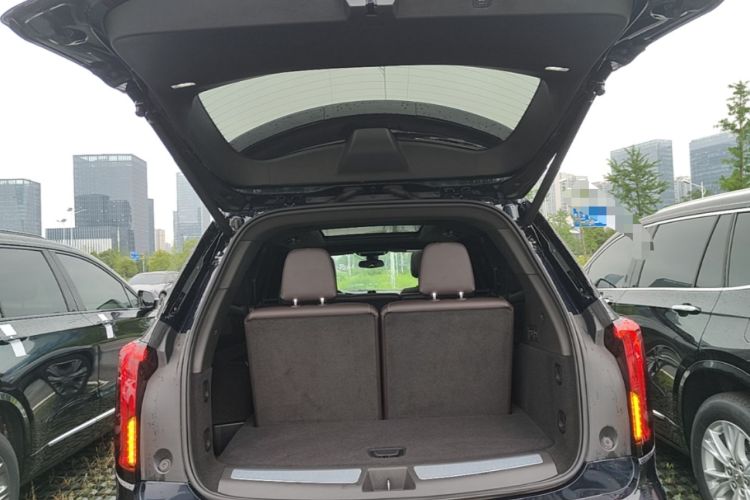 Used Cadillac XT6 2020 28T Seven-Seater Four-Wheel-Drive Leading Version Trunk