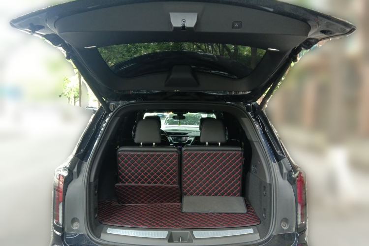 Used Cadillac XT6 2020 28T Six-Seater Four-Wheel-Drive Luxury Version Trunk