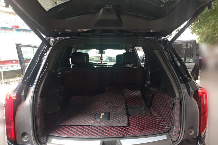 Used Cadillac XT6 2020 28T Seven-Seater Four-Wheel-Drive Luxury Version Trunk