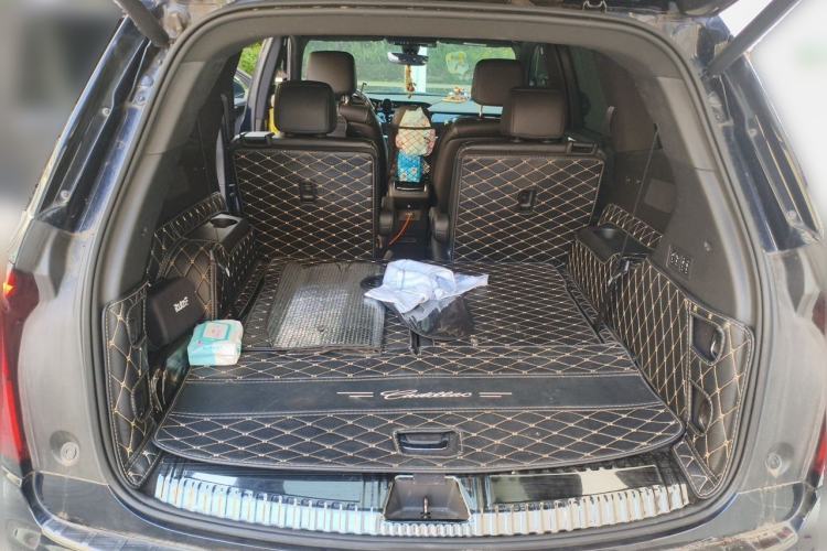 Used Cadillac XT6 2020 28T Six-Seater Four-Wheel-Drive Luxury Version Trunk