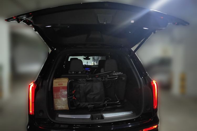 Used Cadillac XT6 2020 28T Six-Seater Luxury Version Trunk