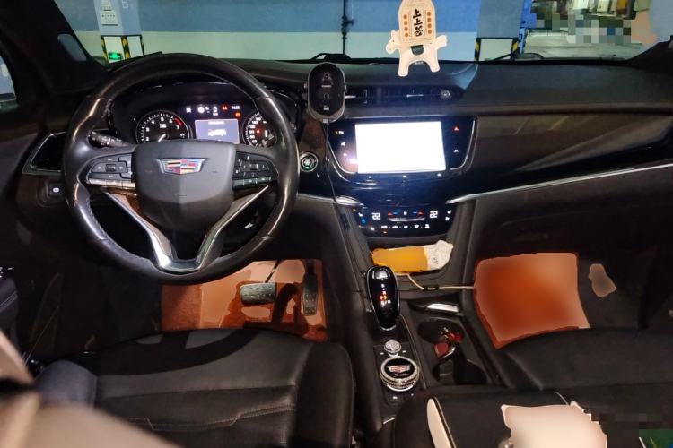 Used Cadillac XT6 2020 28T Six-Seater Four-Wheel-Drive Platinum Sport Edition Center Console
