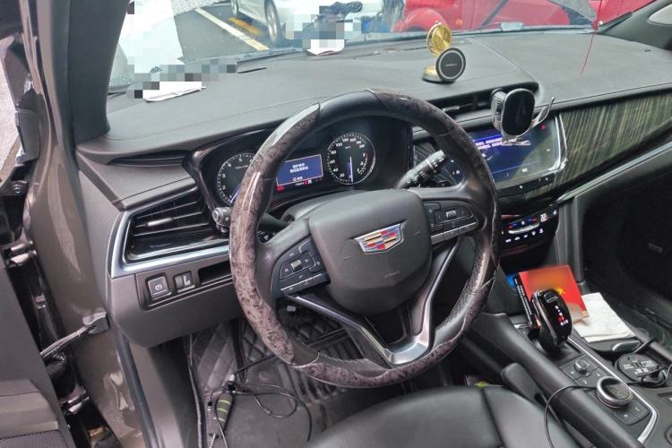 Used Cadillac XT6 2020 28T Six-Seater Four-Wheel-Drive Luxury Version with Premium Sound System Center Console