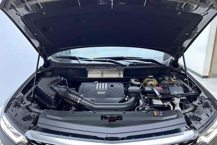Used Cadillac XT6 2020 28T Six-Seater Four-Wheel-Drive Luxury Version Engine Bay
