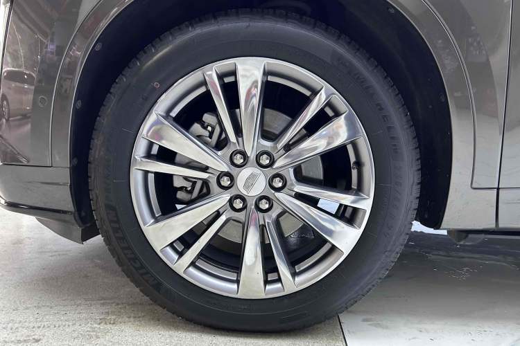 Used Cadillac XT6 2020 28T Six-Seater Four-Wheel-Drive Luxury Version Exterior 8