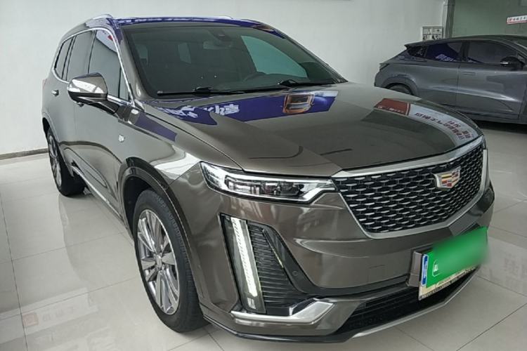 Used Cadillac XT6 2020 28T Six-Seater Luxury Version Front Right 45 Deg
