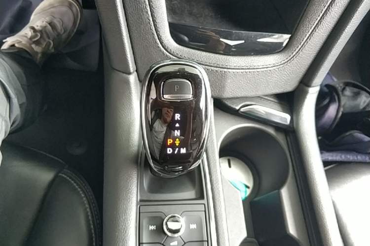 Used Cadillac XT6 2020 28T Six-Seater Luxury Version Gear Lever