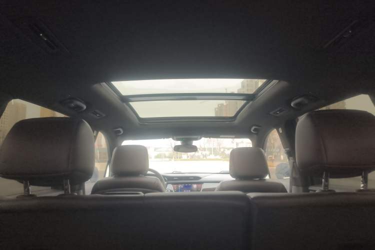Used Cadillac XT6 2020 28T Seven-Seater Luxury Version Headliner